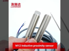 Longueur plus courte inductive cylindrique du tube 35mm en métal du fil M12 du commutateur 3 de capteur de la proximité 10-30VDC